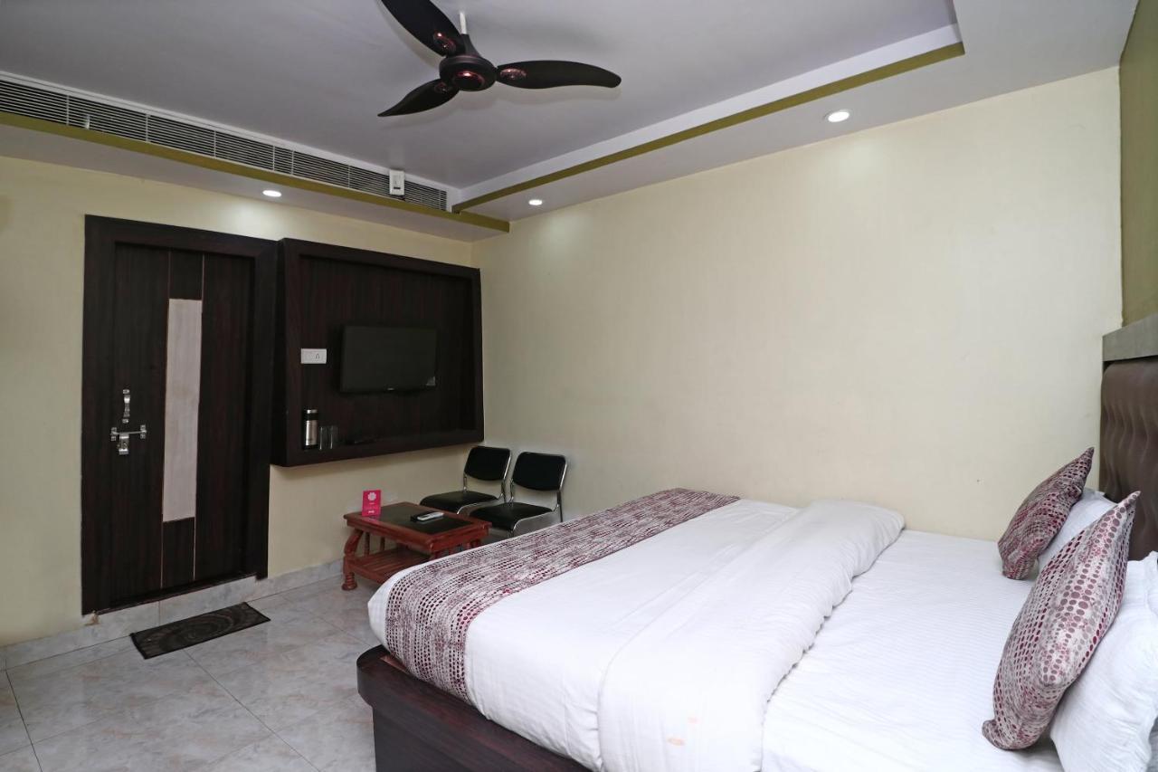 OYO 15169 Hotel Rk Inn Lucknow Exterior foto